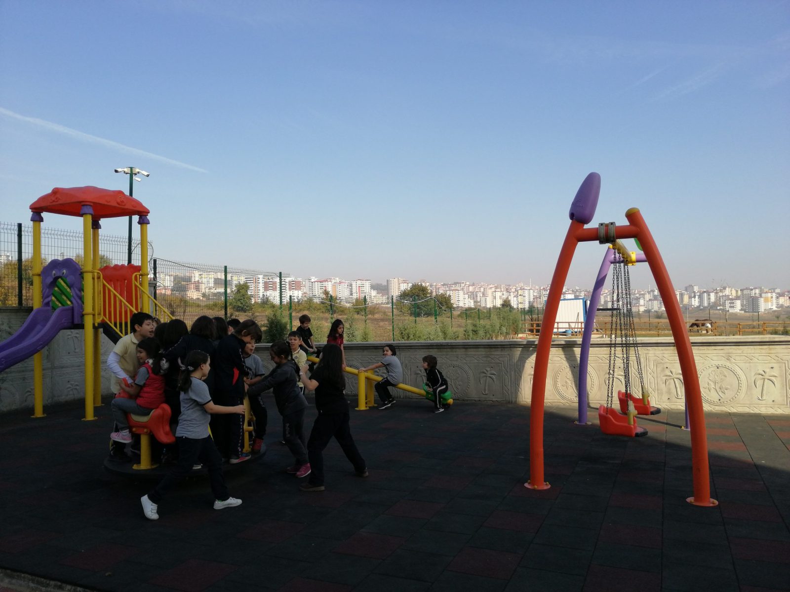 Değerlerimiz Oyun Parkımız | Samsun Emineller Özel Eğitim Merkezi